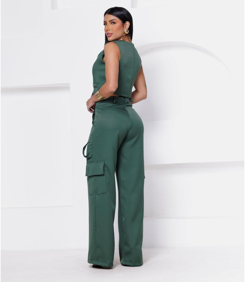 Conjunto Colete Curto e Calça Cargo Alfaiataria Feminino