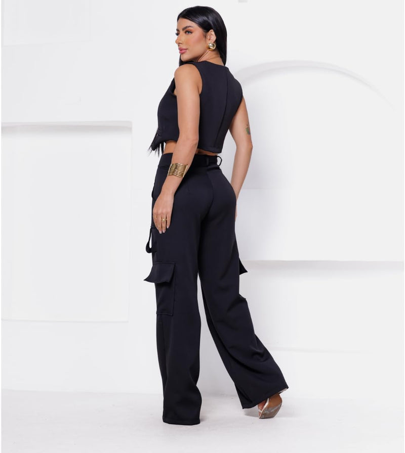 Conjunto Colete Curto e Calça Cargo Alfaiataria Feminino