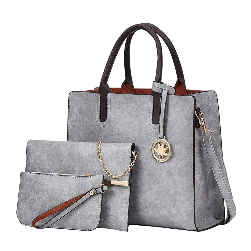 Bolsa em Couro Genuino + 2 Carteiras de Brinde - Luvy Premium