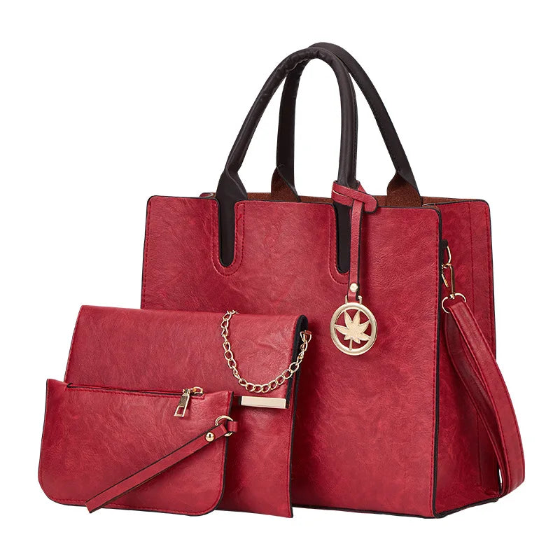 Bolsa em Couro Genuino + 2 Carteiras de Brinde - Luvy Premium