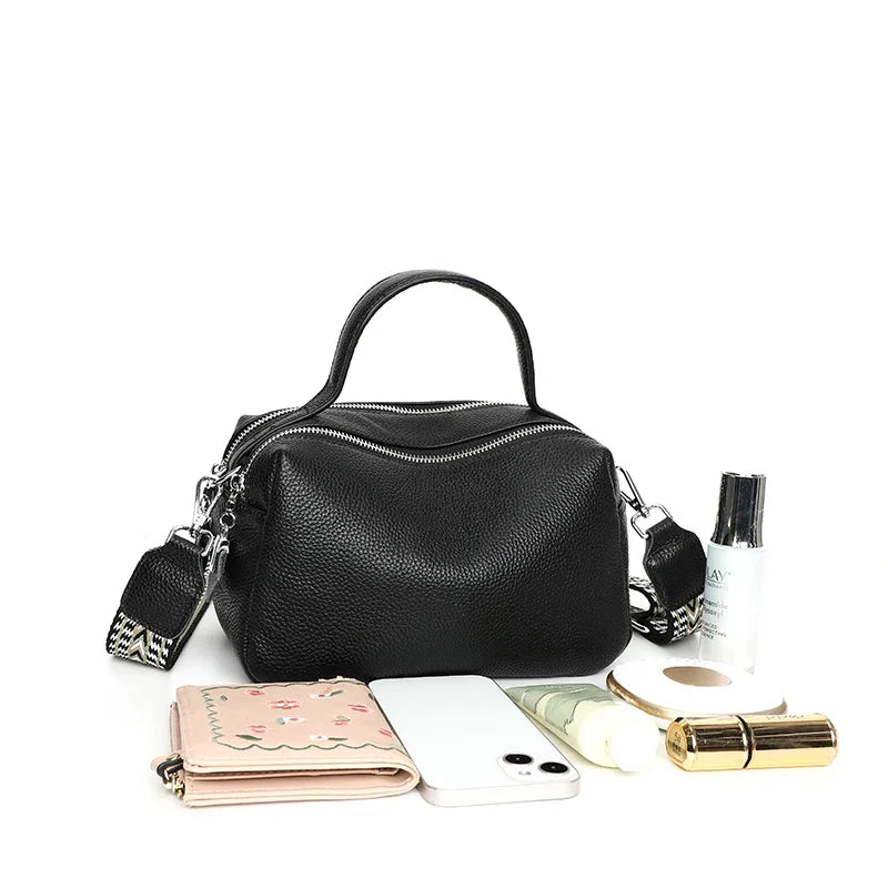 Bolsa Feminina em Couro Genuíno - Bellini