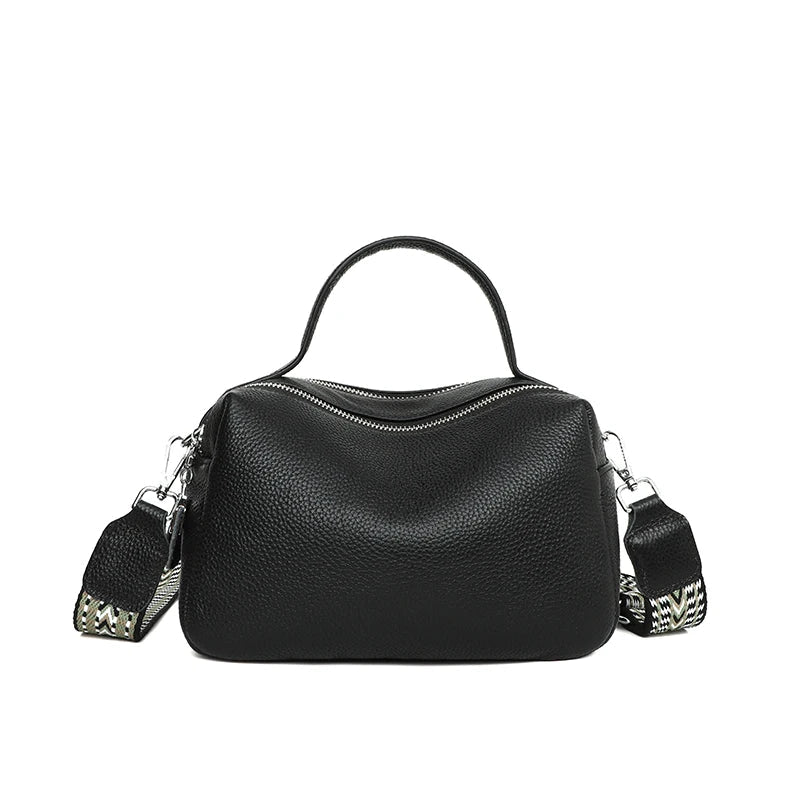 Bolsa Feminina em Couro Genuíno - Bellini