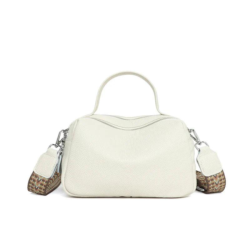 Bolsa Feminina em Couro Genuíno - Bellini