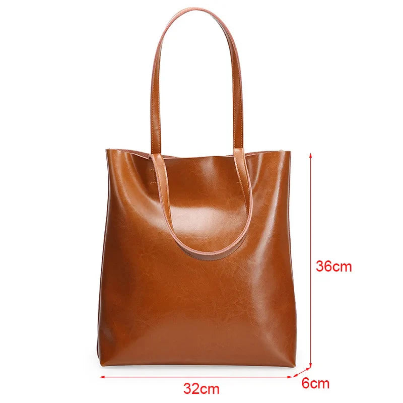 Bolsa Feminina em Couro Genuino - Baker