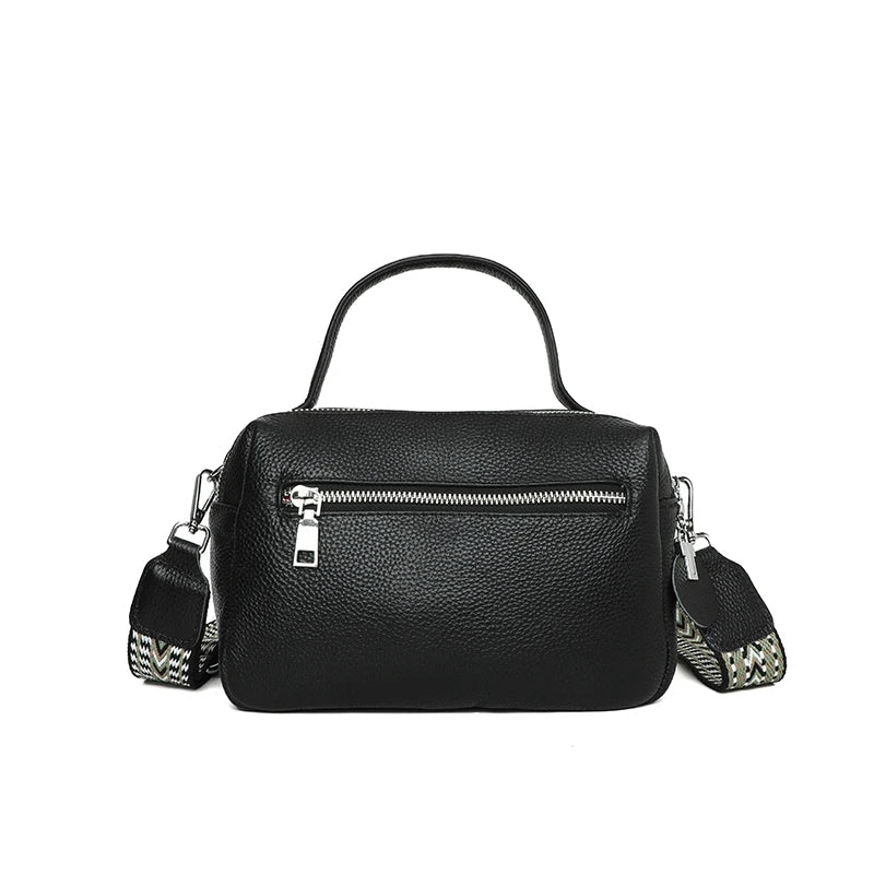 Bolsa Feminina em Couro Genuíno - Bellini
