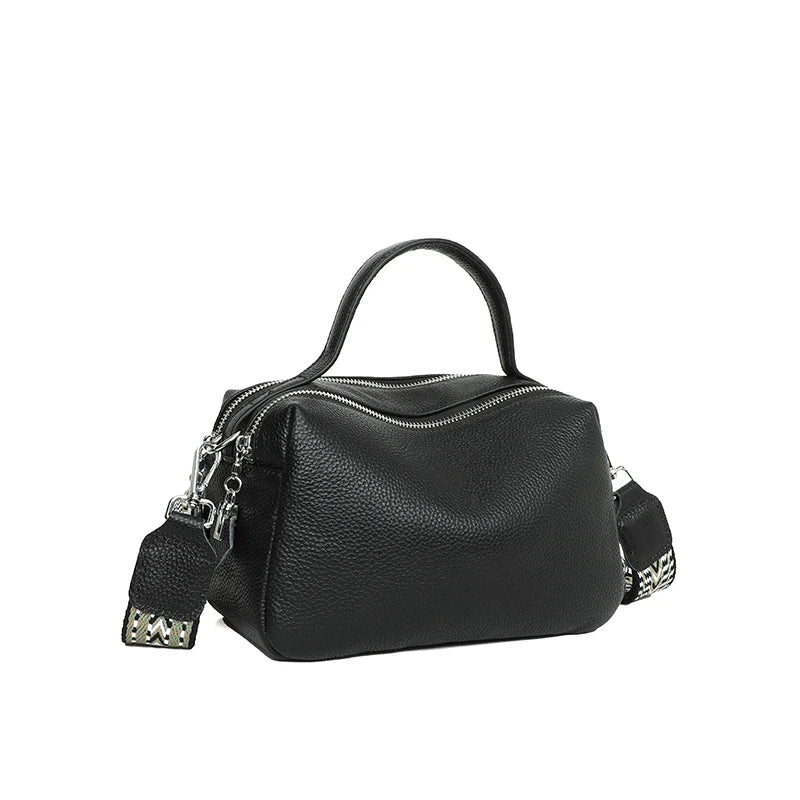 Bolsa Feminina em Couro Genuíno - Bellini