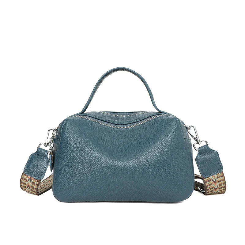 Bolsa Feminina em Couro Genuíno - Bellini