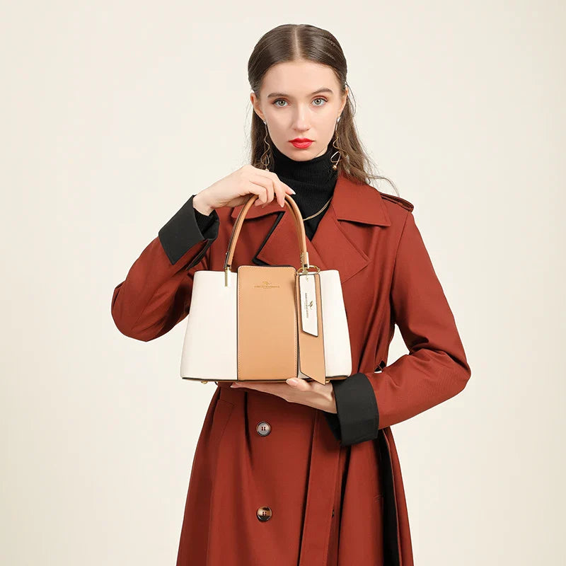Bolsa Feminina em Couro Genuíno - Gianni
